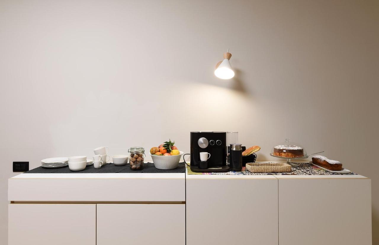 La Casa Sugli Archi Acomodação com café da manhã Salerno Exterior foto